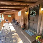 Cozy Log Cabin In Jim Thorpe